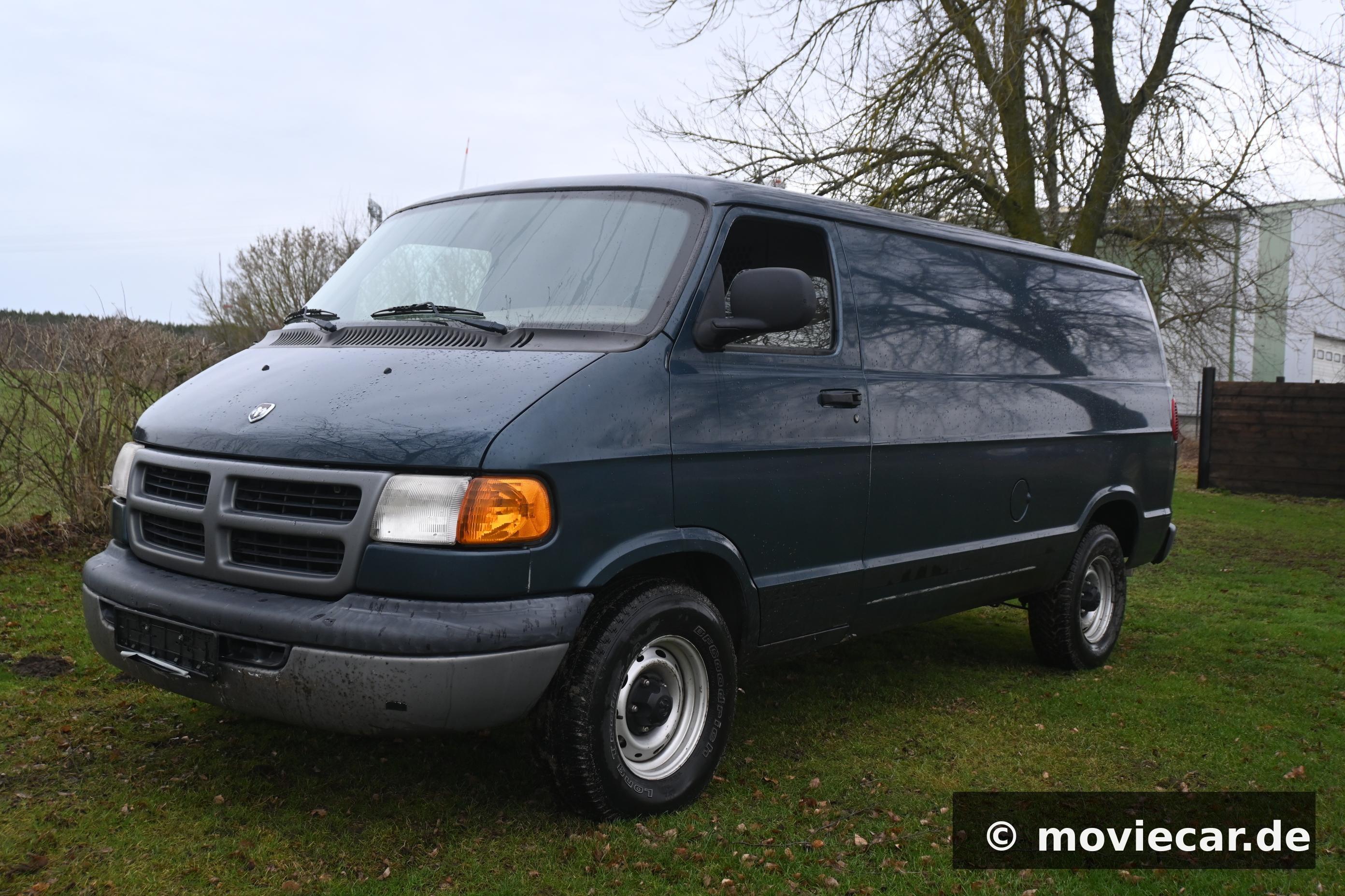 Dodge Ram Van 2500