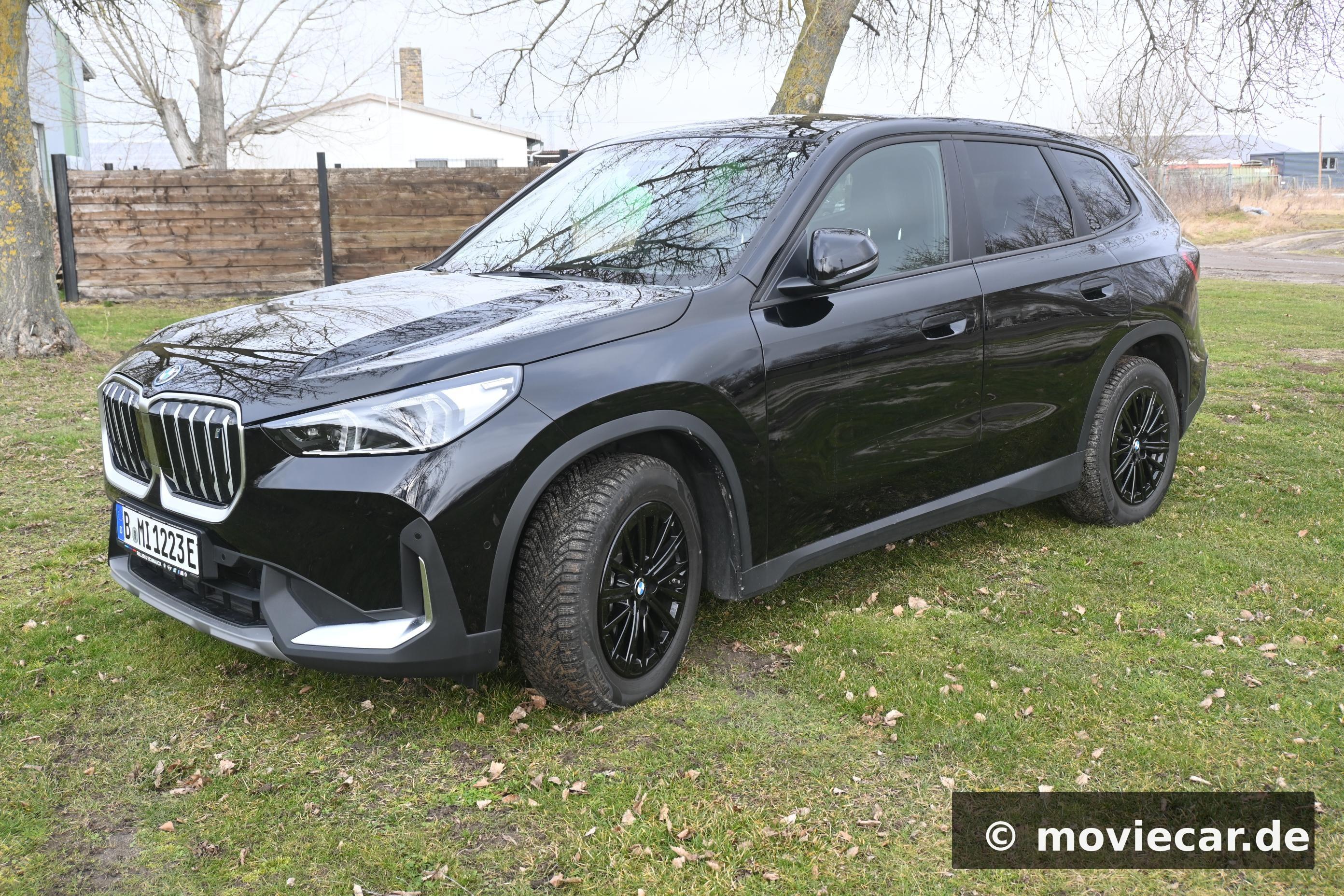 BMW iX1